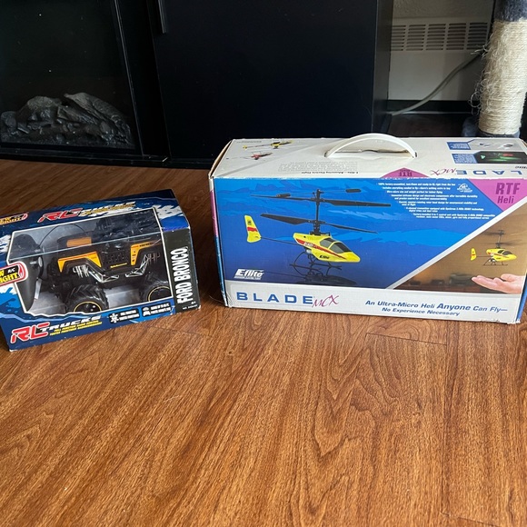 Remote control truck and helicopter kids toys fun - Picture 1 of 6